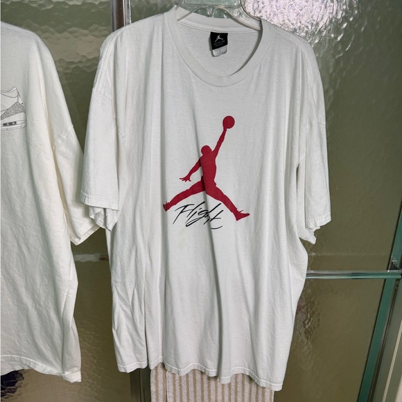 2 PreOwned Jordan T shirts in size 3xl - Picture 6 of 7